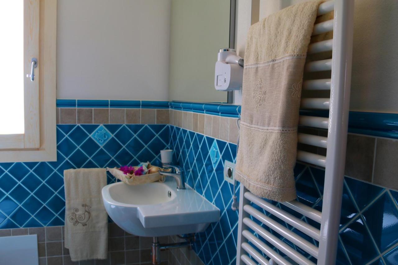 La Rosa Dei Venti Bed & Breakfast Villasimius Exterior photo